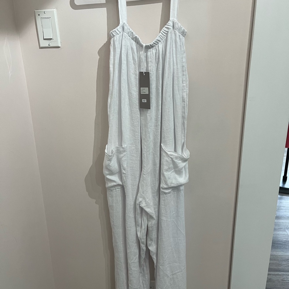 Elegant White Jumpsuit